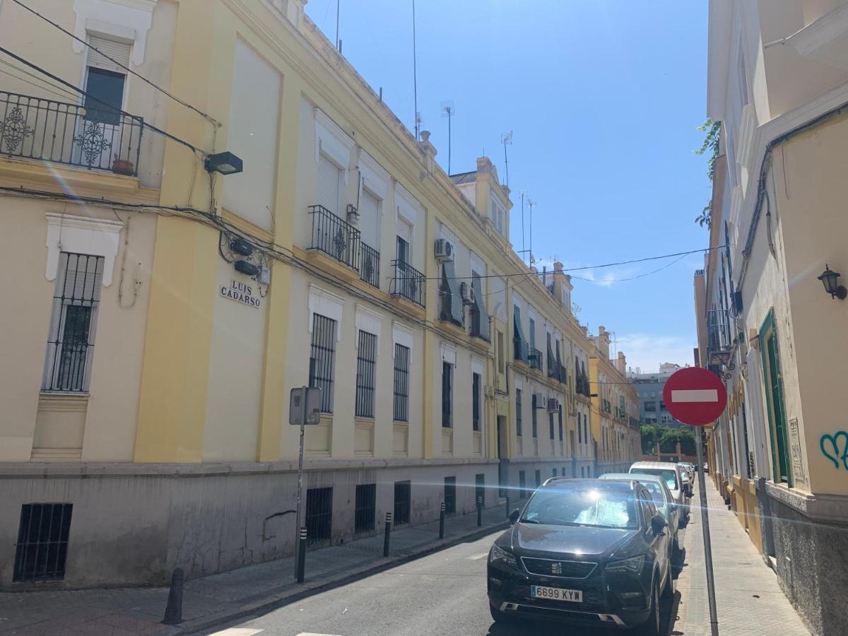 La Casita De La Puerta De Carmona Apartment Sevilla Bagian luar foto